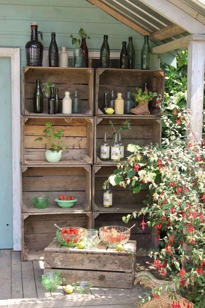 Полки на даче своими руками Web Server's Default Page Apple crates, Diy dining, Crate decor