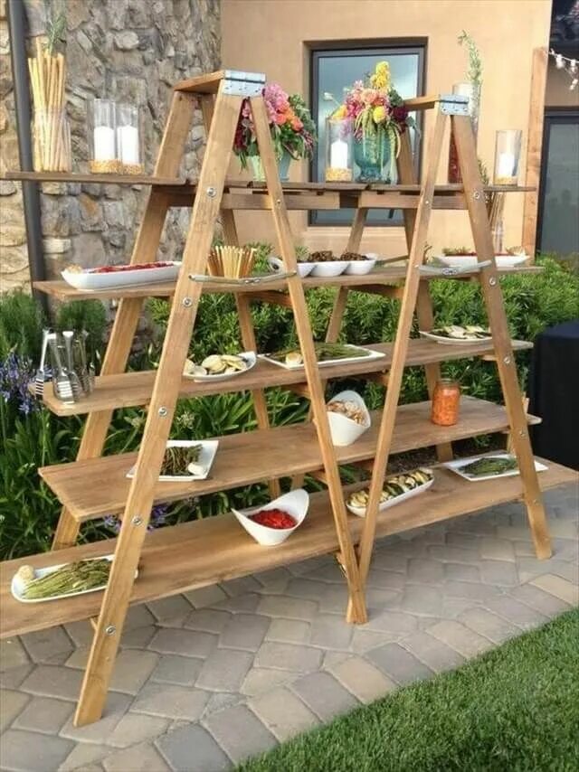 Полки на даче своими руками 12 Up-cycled Ladder Shelves & Display Ideas DIY to Make Upcycle ladder, Bookshel