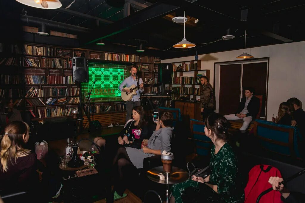 Полки ул 8 марта 31 фото Biblioteka Lounge, hookah lounge, Tbilisi, Aleksandre Abashelis Street, 1 - Yand