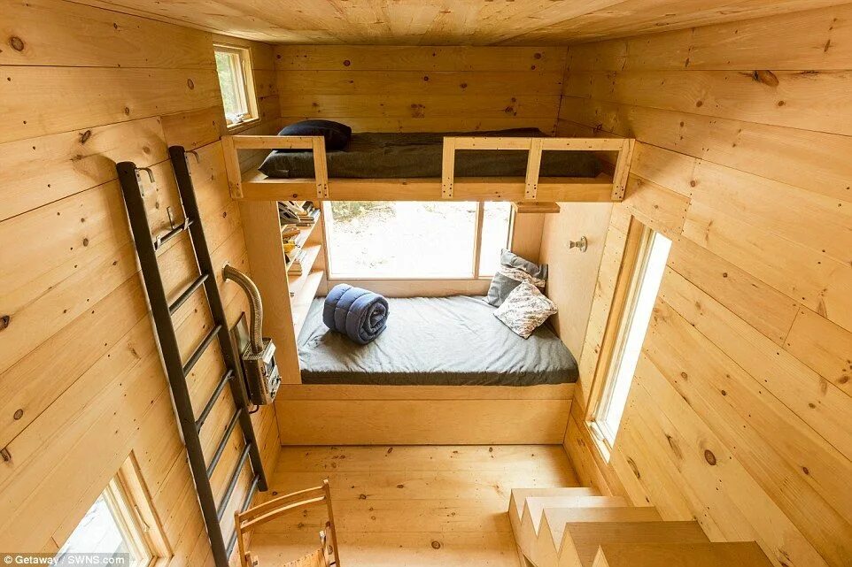 Полки в бытовке планировка фото Want to swap the concrete jungle for a little cabin in the woods? Tiny house tow