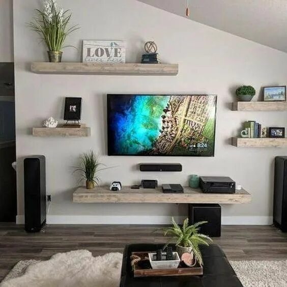 Полки в интерьере гостиной над телевизором Evde TV Ünitesi Yapımı: Ahşap ve Paletten TV Ünitesi Fikirleri Living room enter