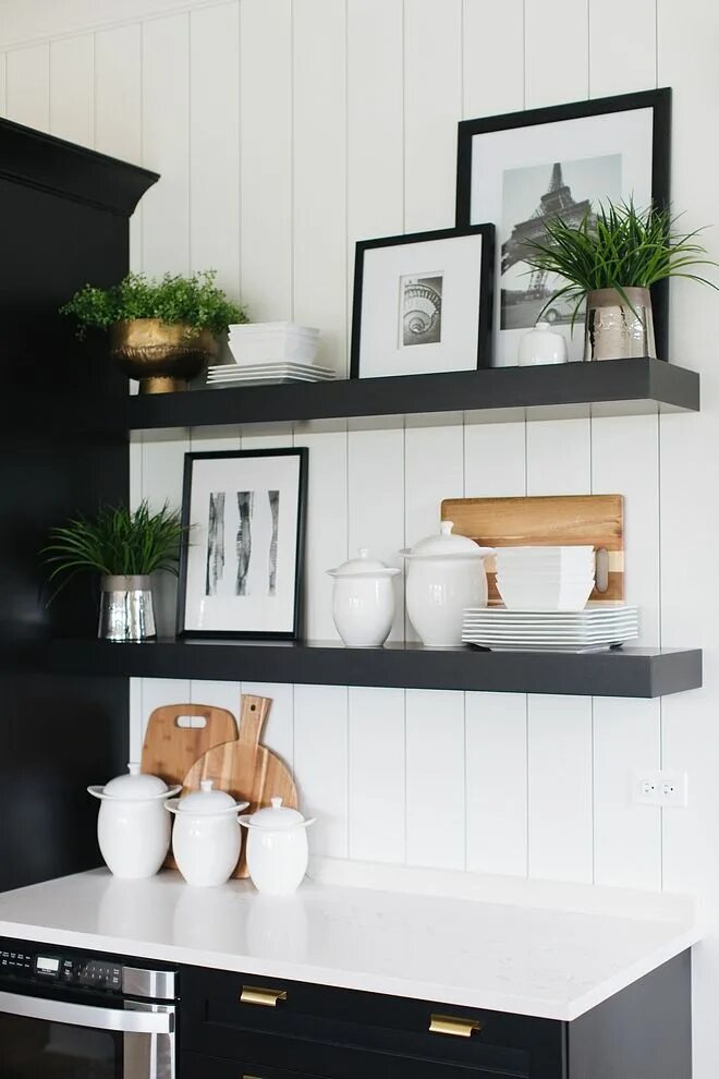 Полки в интерьере кухни Floating Shelves Black Floating Shelves agains vertical shiplap backsplash Float