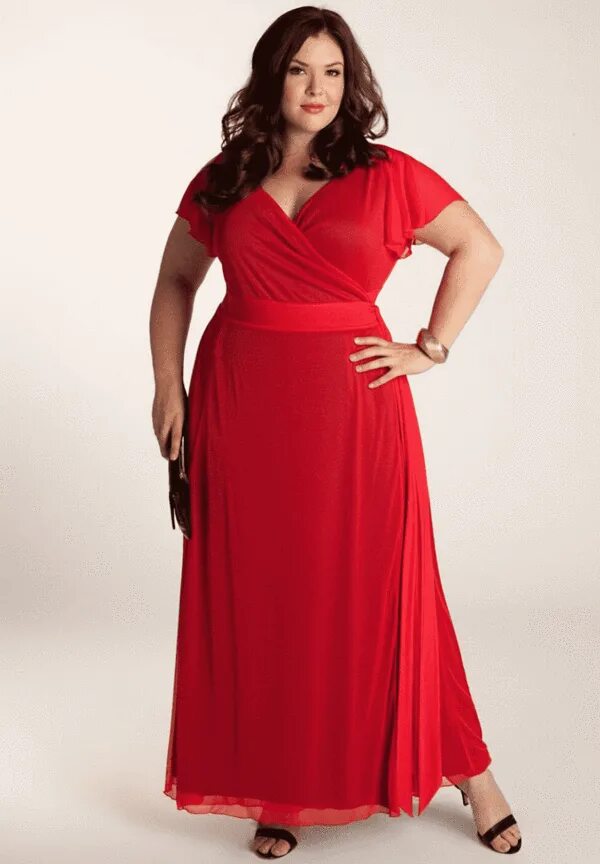 Полная девушка платье красивое фото Letta Dress in Red (Ready-To-Ship) in 2021 Plus size outfits, Bridesmaid dresses