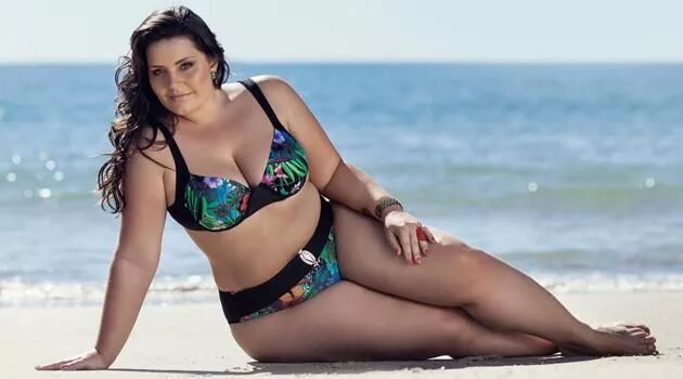 Полные девушки на море фото maiô plus size - Поиск в Google Biquini para gordinhas, Biquini e Moda praia