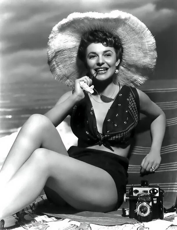 Полные ретро женщины фото Энн Бэнкрофт (Anne Bancroft) - актриса - фотографии - голливудские актрисы - Кин