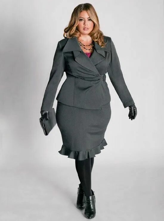 Полный стиль женская одежда Curvy Woman Gray Skirt Suit Black Pantyhose and Black High Heel Boots Moda em ta