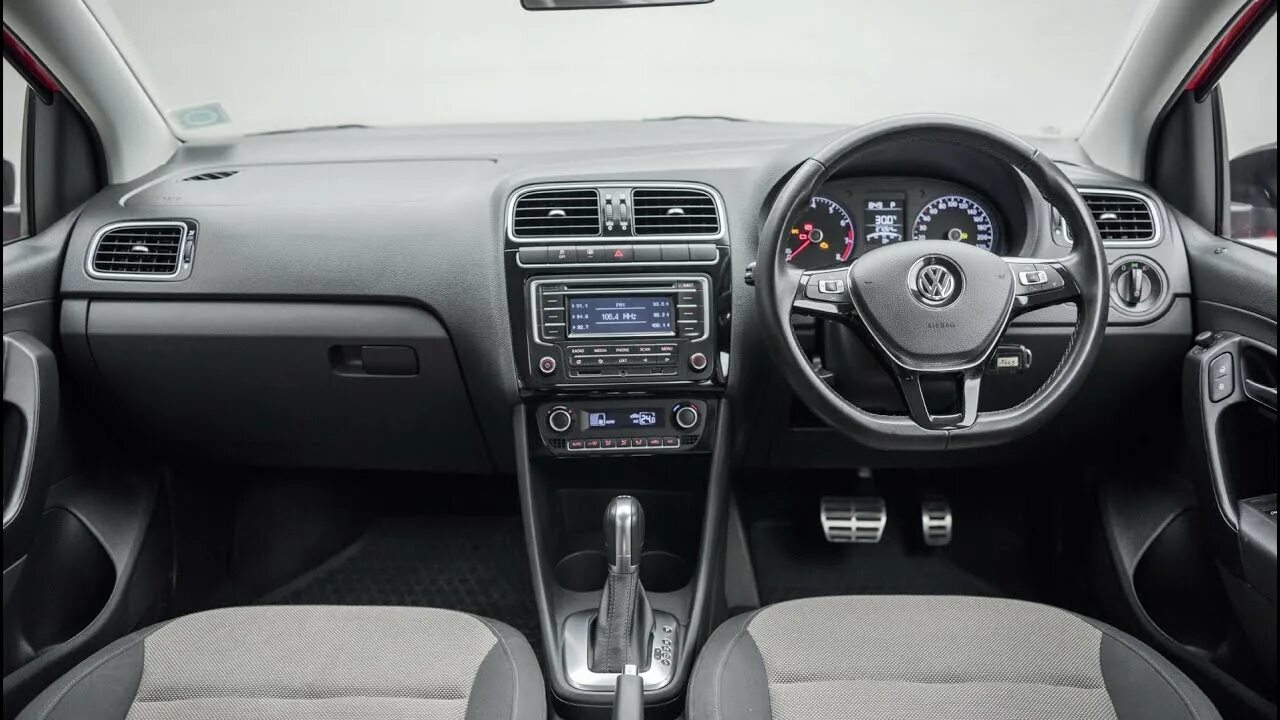 Поло интерьер фото VW Polo Mileage 1.5 Tdi Polo Diesel Mileage In India - YouTube