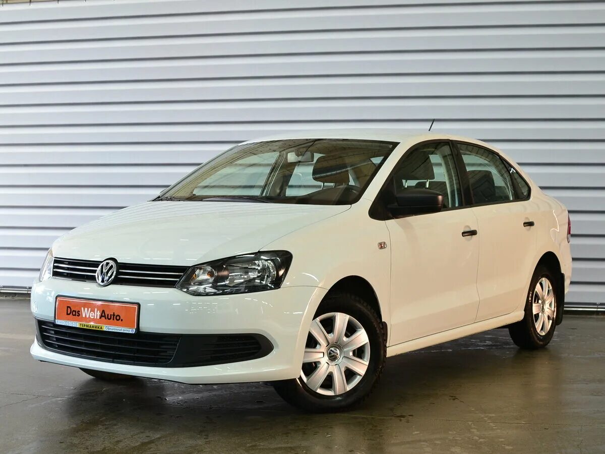 Поло машина фото Купить б/у Volkswagen Polo V 1.6 MT (105 л.с.) бензин механика в Москве: белый Ф