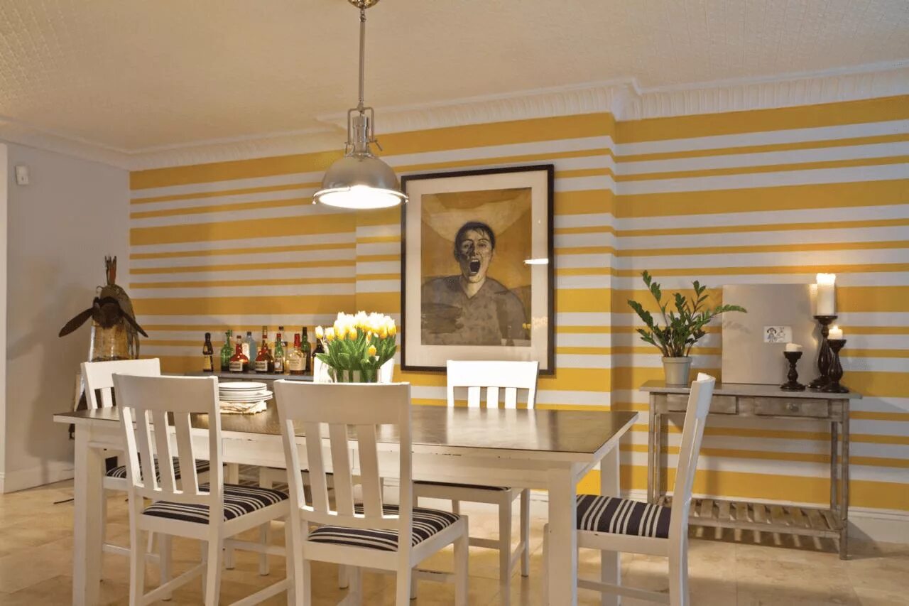 Полосатые стены в интерьере 5 Dining Room Wallpaper Ideas Dining room wallpaper, Diy dining room, Elegant di