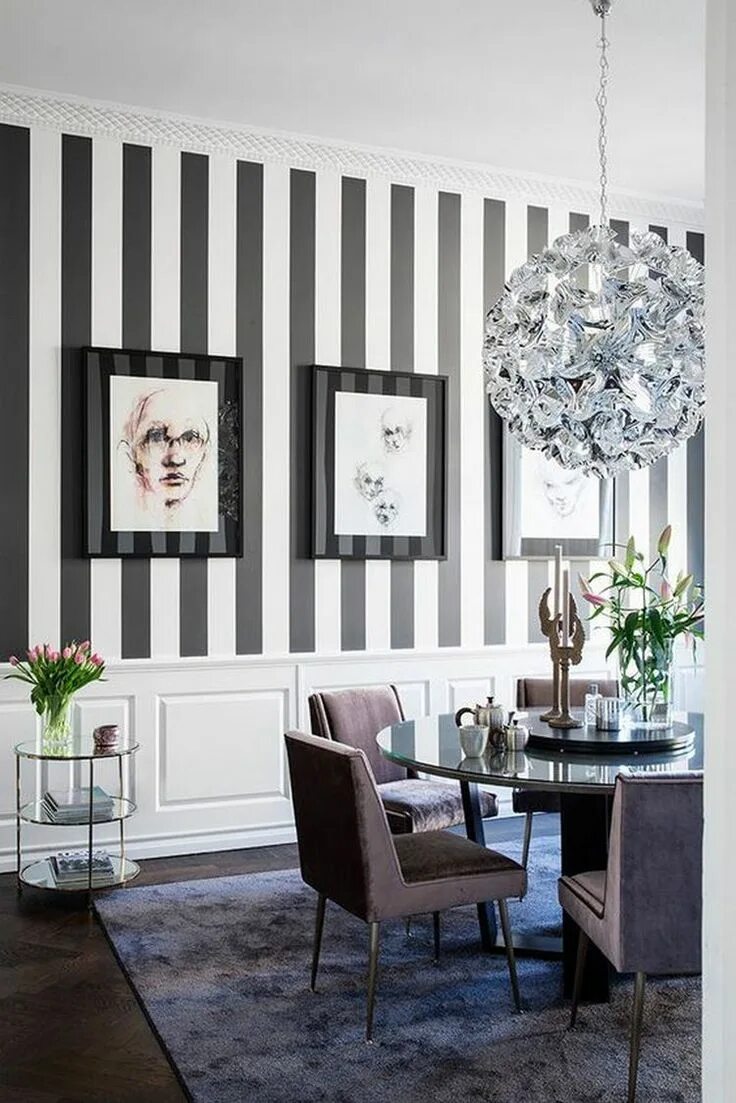 Полоски на стене в интерьере How To Decorate With Black And White Stripes * One Brick At A Time Striped wallp