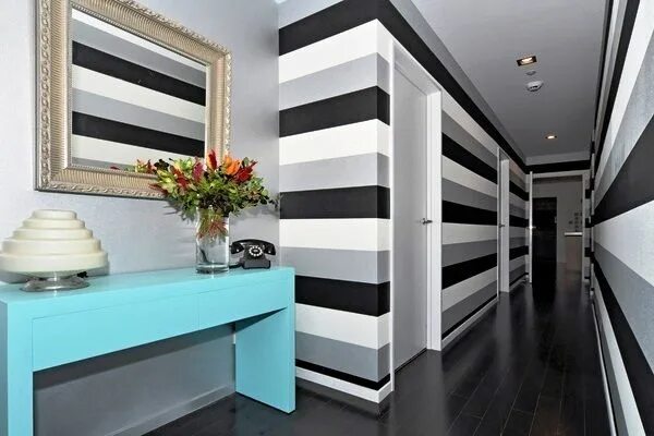 Полоски на стене в интерьере small space office organization - Google Search Hallway decorating, Striped wall