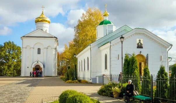 Полоцкий спасо евфросиниевский монастырь фото Спасо-Ефросиниевский женский монастырь