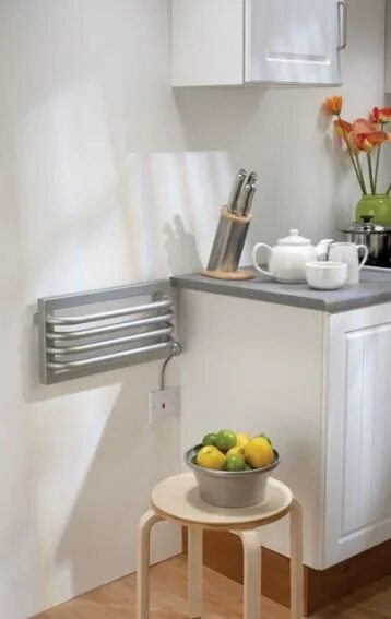 Полотенцесушитель на кухне фото в интерьере Kitchen Design: Choosing the Right Radiators Designer Radiators Direct UK