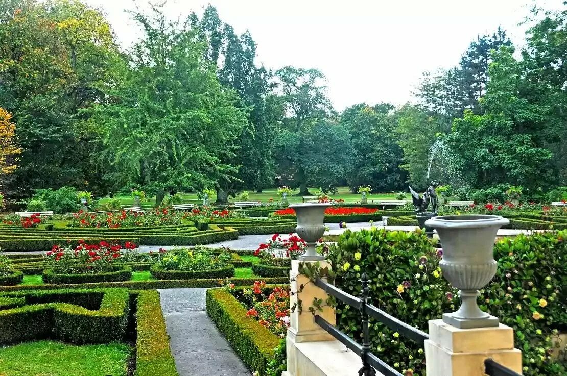 Польский сад фото Warsaw: Skip the Line Wilanów Palace and Gardens Guided Tour & Ticket