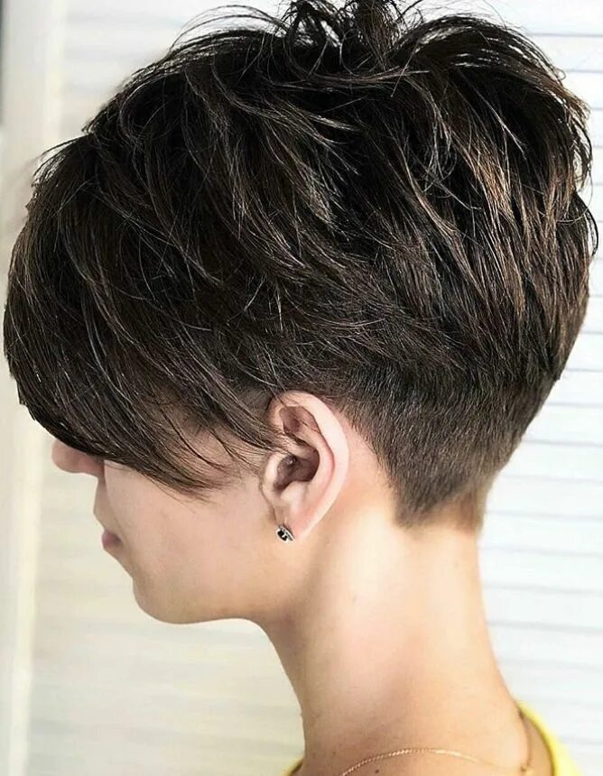 Полу короткие женские стрижки 30 Best Short Pixie Haircut Design For Stylish Woman Short pixie haircuts, Short