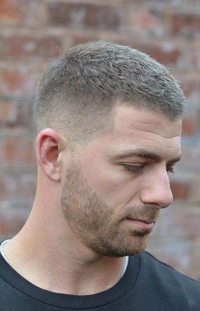 Полубокс прическа фото коротко Men Must Definitely Try This Combination - Side And Back Fade Hairstyle! Mens ha