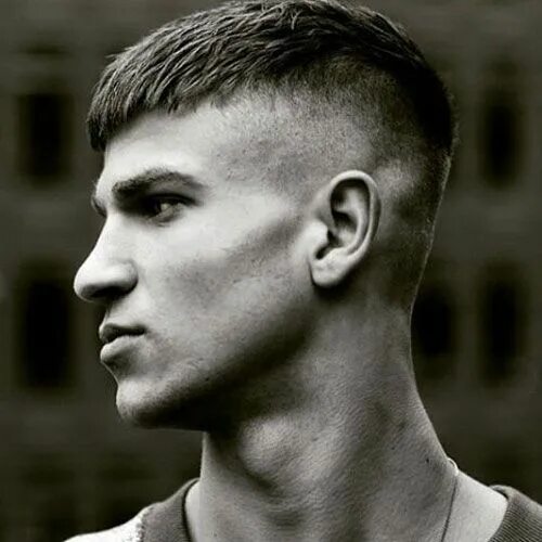 Полубокс с челкой мужские фото Pin on Short Haircuts For Men