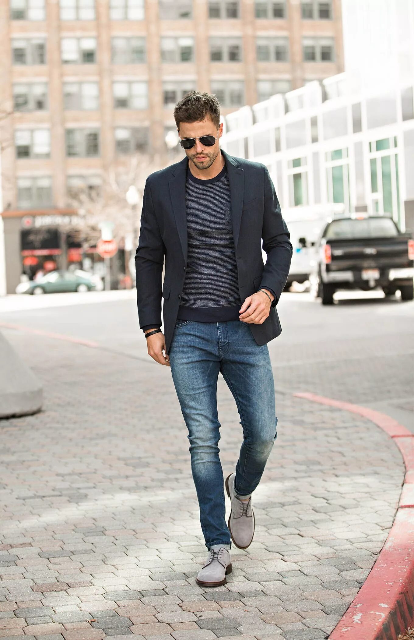 Полуофициальный стиль мужской The Style Refresher Every Guy Needs Business casual attire for men, Stylish mens