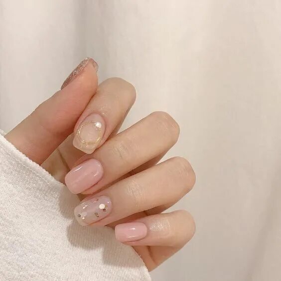 Полупрозрачный маникюр на короткие Nail Art 2019 Korean nail art, Gel nail designs, Gel nails