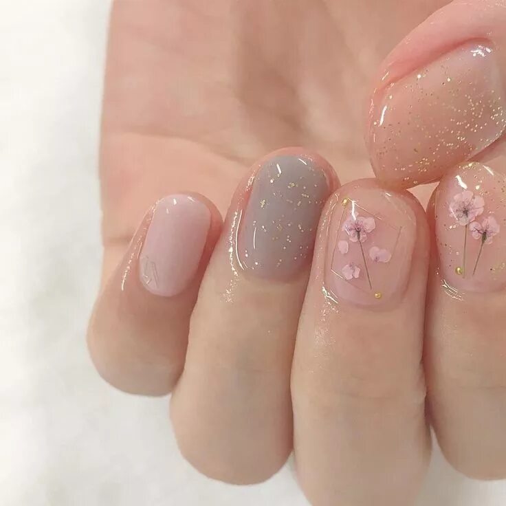 Полупрозрачный маникюр на короткие Нюдовый маникюр на свадьбу Stylish nails, Cute nails, Manicure