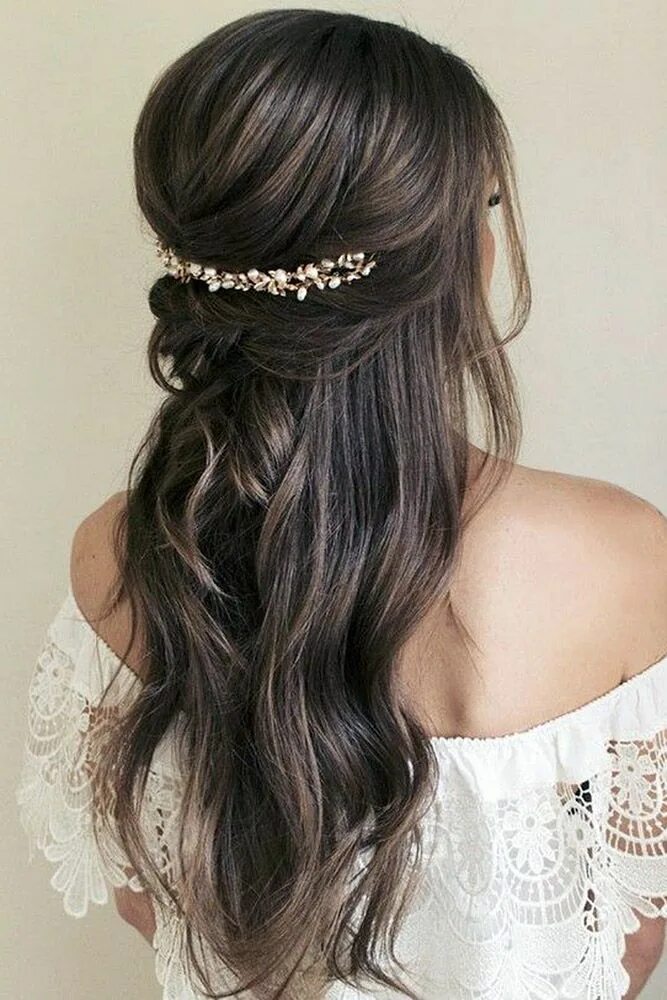 Полураспущенная прическа на длинные волосы Pinterest Wedding Hairstyles Ideas 2024 Guide Down hairstyles for long hair, Wed