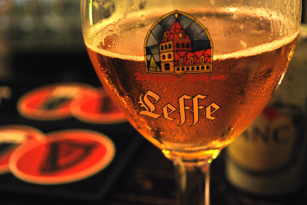 Поля лефф фото Leffe Blonde / leffe beautiful! October 27 draught Alc. 6.. Flickr