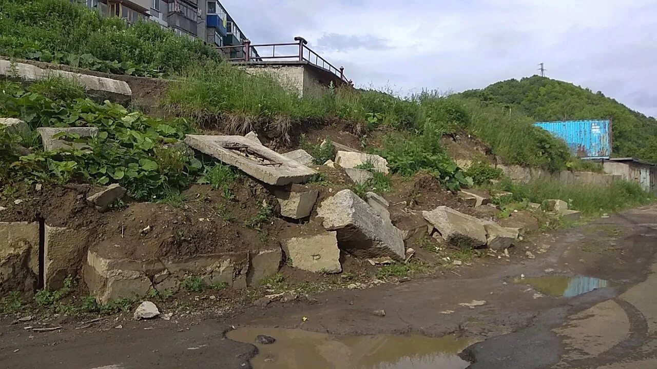 Поляковское озеро холмск фото 60 лет Октября 7 Д в городе Холмск в удручающем положении. - YouTube