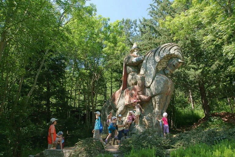 Поляна сказок киров александровский сад фото Музей "Поляна сказок" в Ялте - фото, контакты, как доехать