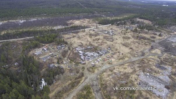 Поляна51 мурманск октябрьский округ фото Это полузаброшенный посёлок Октябрьский к югу от озера Умбозеро, к юго-востоку о