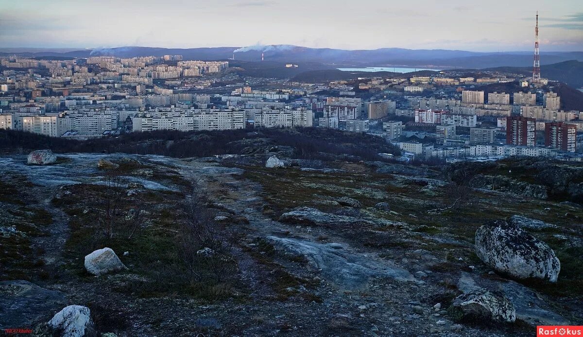 Поляна51 мурманск октябрьский округ фото Фото: Мурманск.Октябрьский район. Фотограф путешественник Николай Хлабыстин. Пей