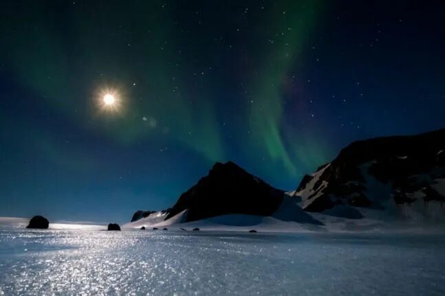 Полярная ночь в арктике фото Image result for aurora lights in antarctica Southern nights, Night skies, Light