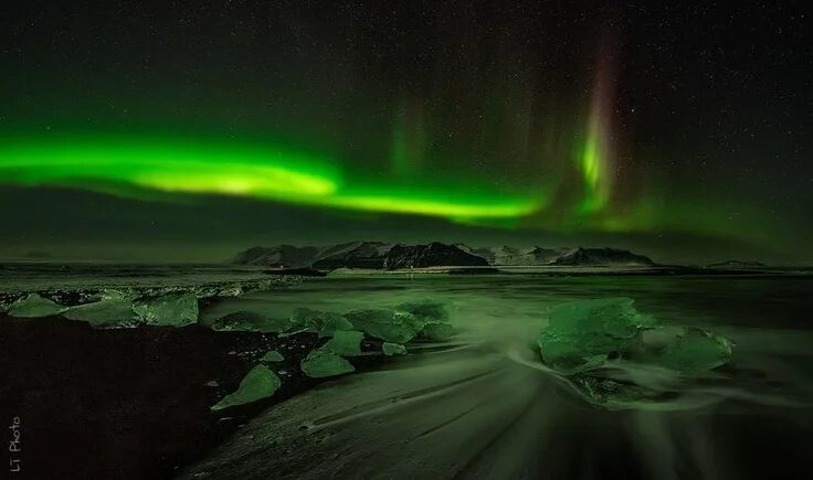 Полярная ночь в арктике фото Pin on Visual Inspiration Northern lights, Night landscape, Sky photography