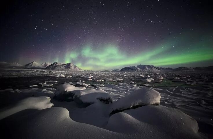 Полярная ночь в арктике фото Northern Lights, Spitsbergen" See the northern lights, Northern lights, Places t