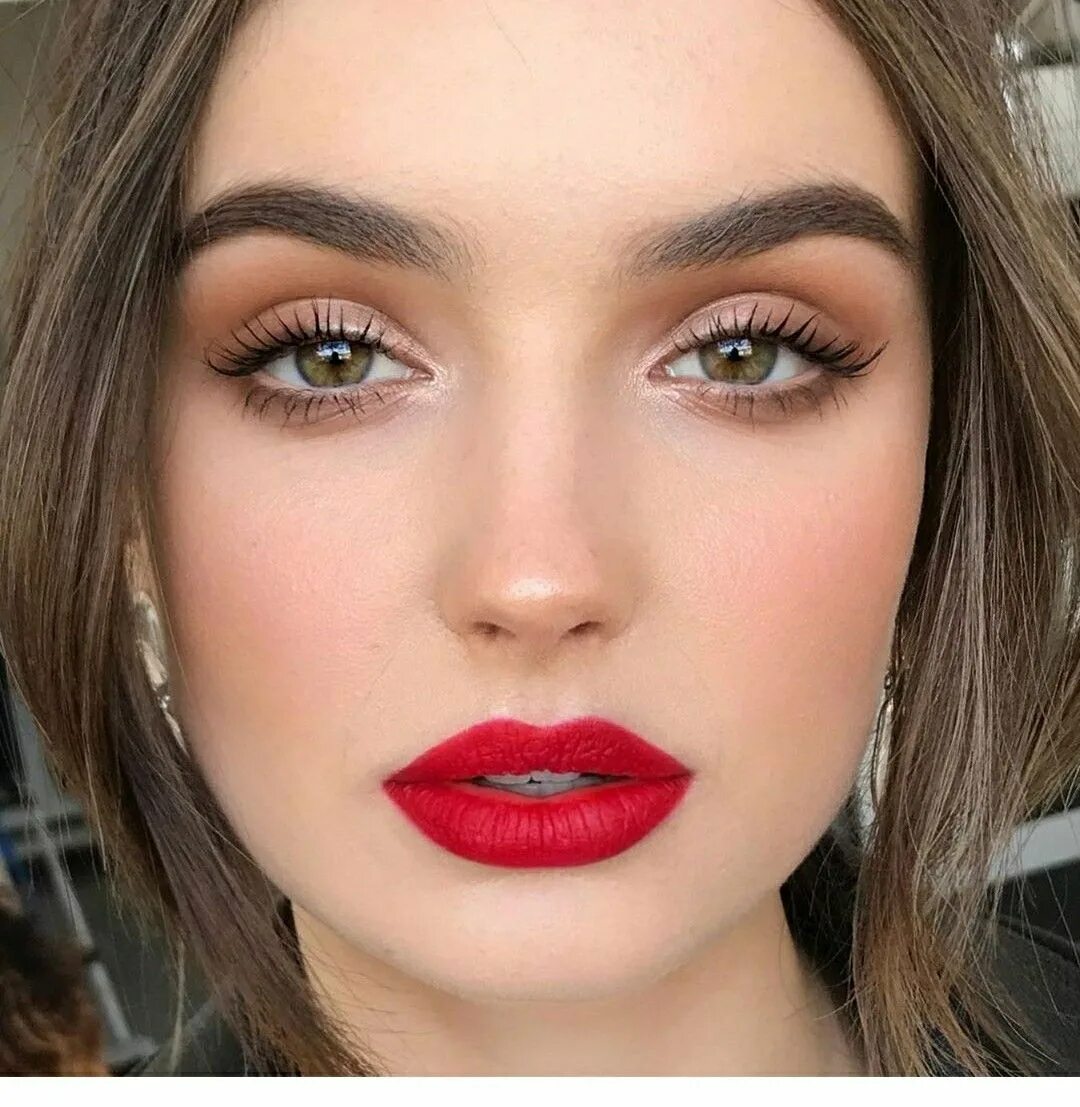 Помада для глаз фото Pin on Beauty Red lip makeup, Red lips makeup look, Blush makeup