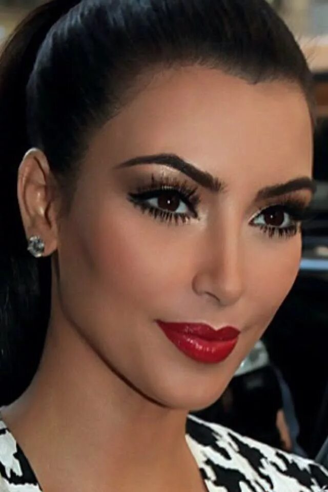 Помада для глаз фото maquillaje de kim kardashian - Buscar con Google Maquillaje novia, Maquillaje de