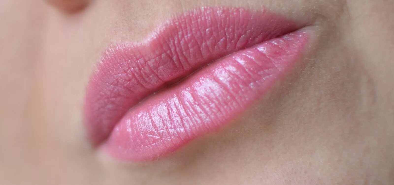 Помада розовое дерево фото LolaZas Blog Нотатки про красу!: MARY KAY Gel Semi-Shine Lipstick Rosewood and L