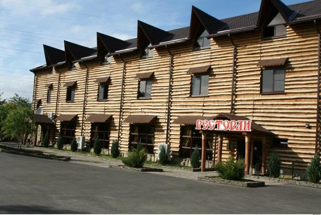 Помещик ресторан краснодар фото Помещик, гостиница, ул. Евдокии Бершанской, 70/2, Краснодар, Россия - Яндекс.Кар