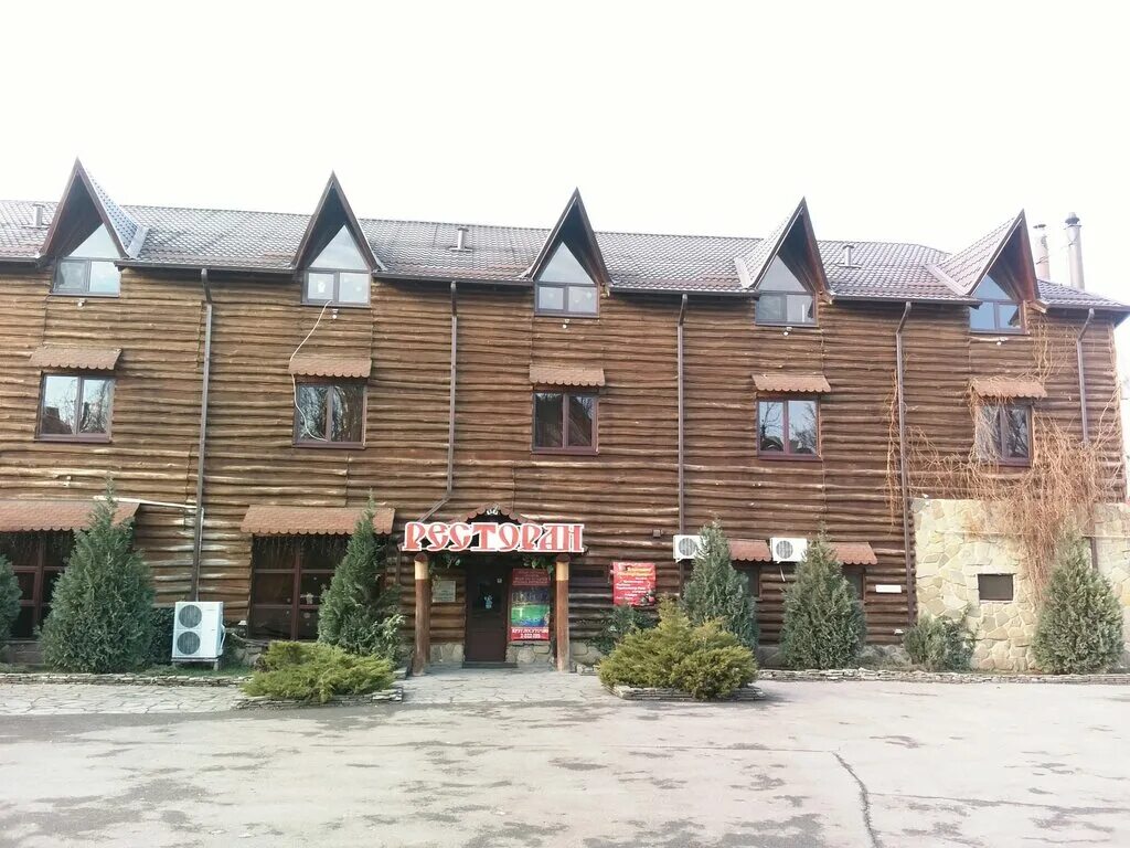 Помещик ресторан краснодар фото Pomeshchik, restaurant, Краснодар, улица Евдокии Бершанской, 70/2 - Yandex Maps