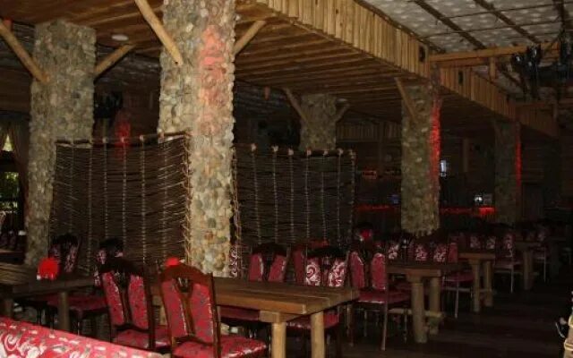 Помещик ресторан краснодар фото Помещик в Краснодаре отзывы, цены и фото номеров - забронировать гостиницу Помещ