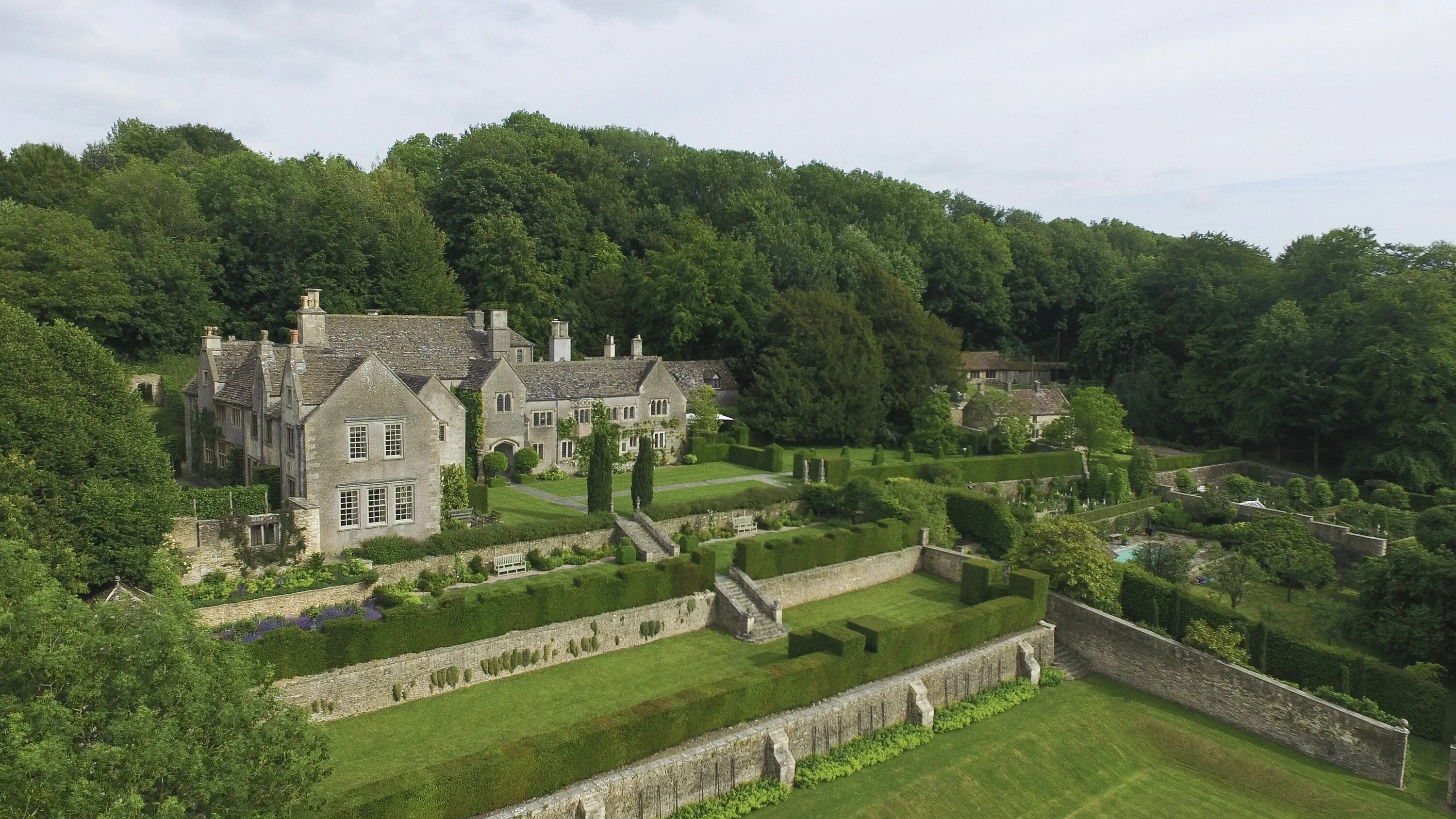 Поместье узкий пер 13 фото King Henry VIII and Anne Boleyn Lived in This $10.5 Million Castle English manor