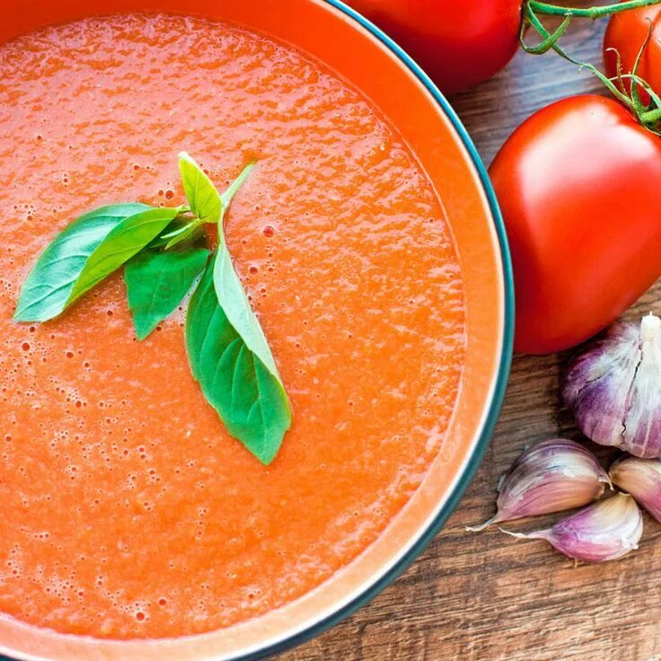 Помидор гаспачо фото Recette de gaspacho aux poivrons rôtis Coup de Pouce Creamy tomato basil soup, C