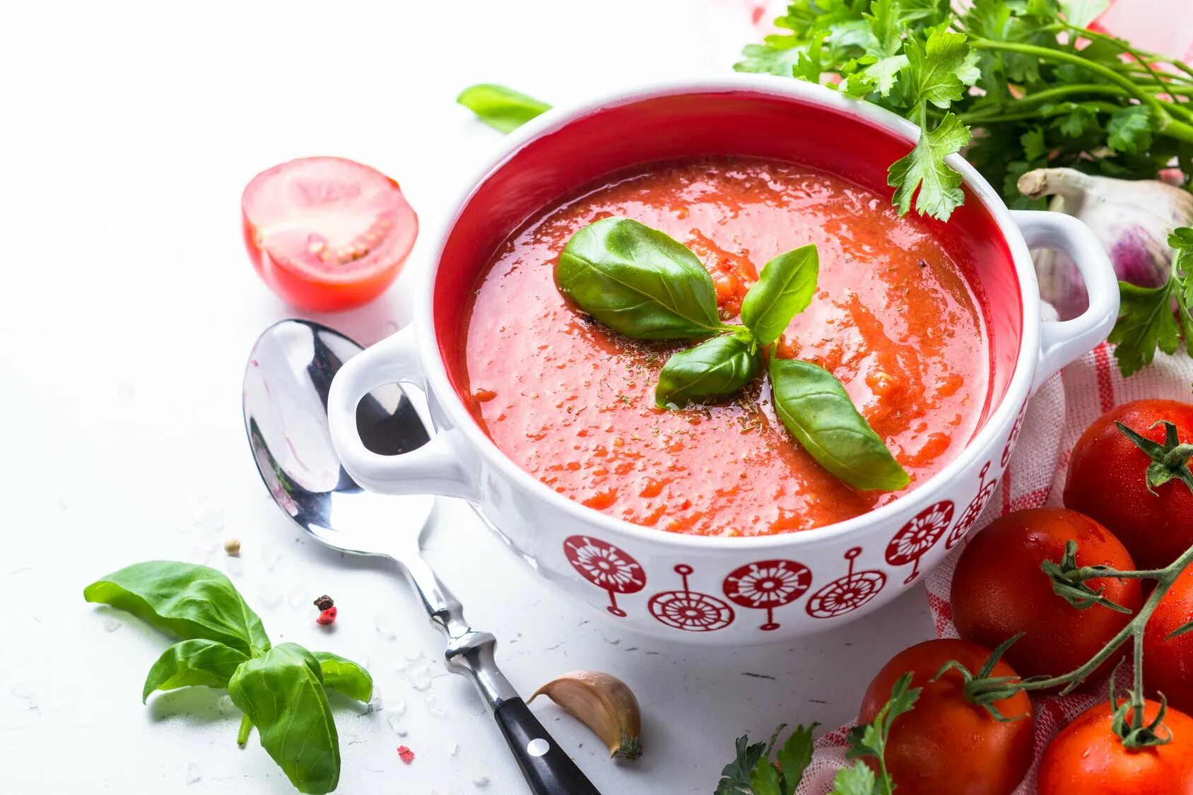 Помидор гаспачо фото Velouté et crème de tomate - Marie Claire