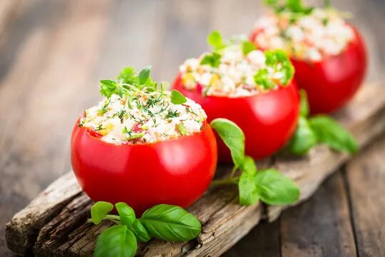 Помидоры фаршированные сыром фото Stuffed Tomatoes Зображення - огляд 133,510 Стокові фото, векторні зображення й 