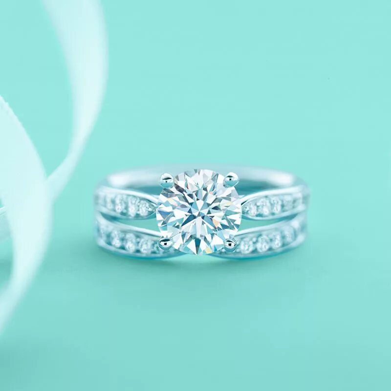 Помолвочные кольца тиффани фото Tiffany & Co. - Tiffany Harmony ® Round Brilliant Engagement Ring in Platinum Ti