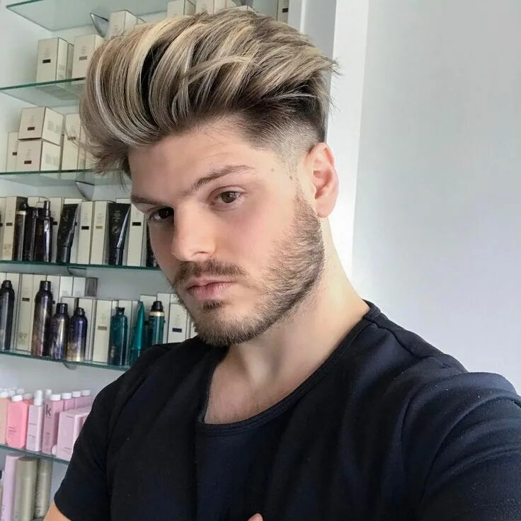 Помпадур прическа мужская фото 33 Latest Pompadour Haircut For Men - Men's Hairstyle Swag Haircuts for men, Pom