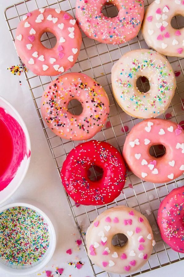 Пончики в домашних условиях фото How To Make Donut Glaze Brighter Than The Sun * A Subtle Revelry Recipe Homemade