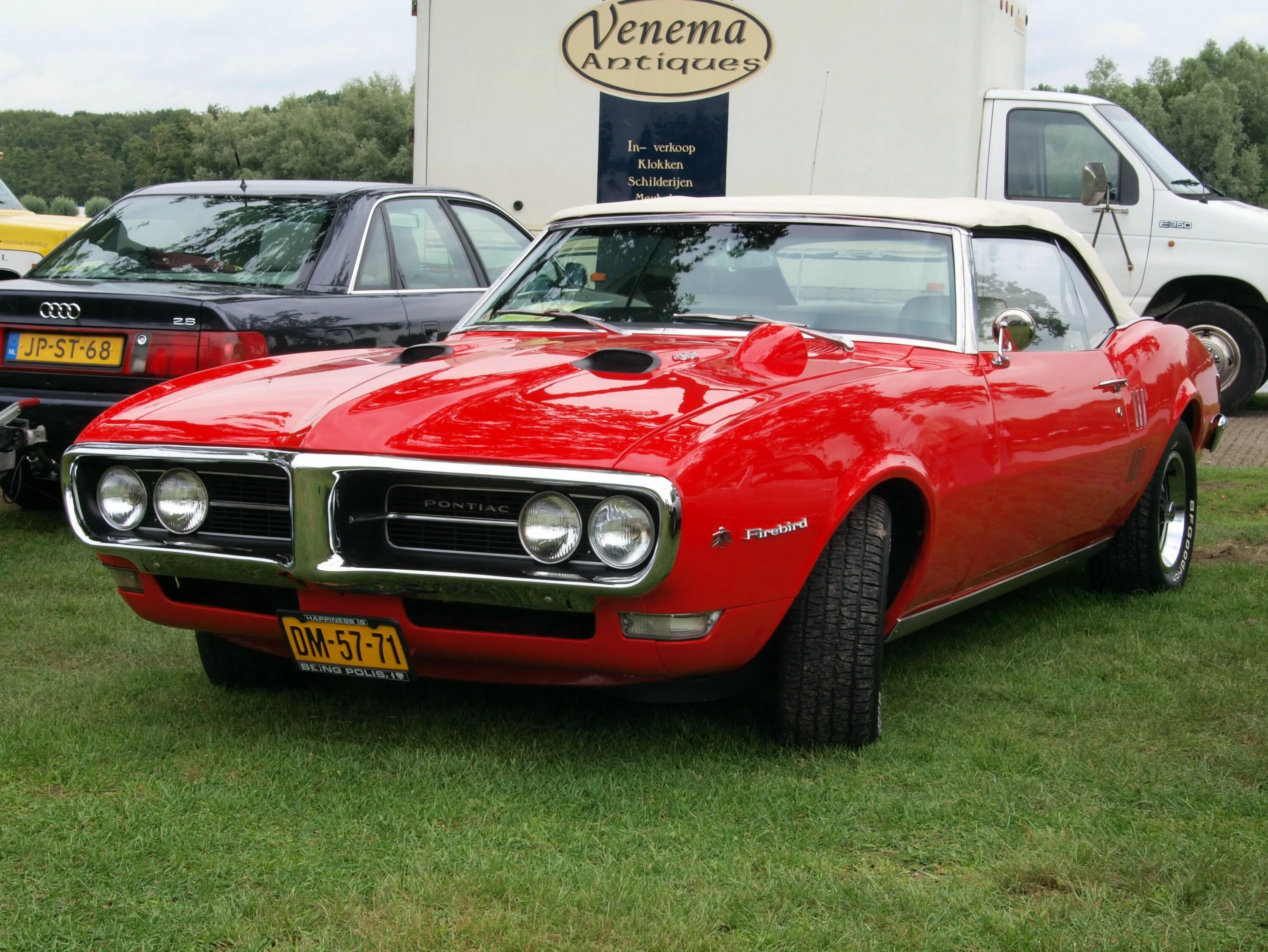 Понтиак тюльпан фото Pontiac Firebird '68 Voiture