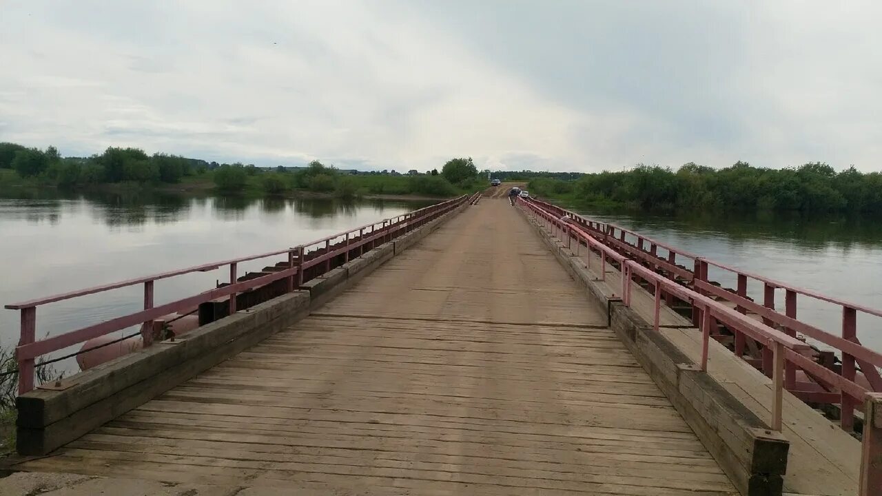 Понтонный мост фото В Кирово-Чепецком районе откроют проезд по наплавному мосту