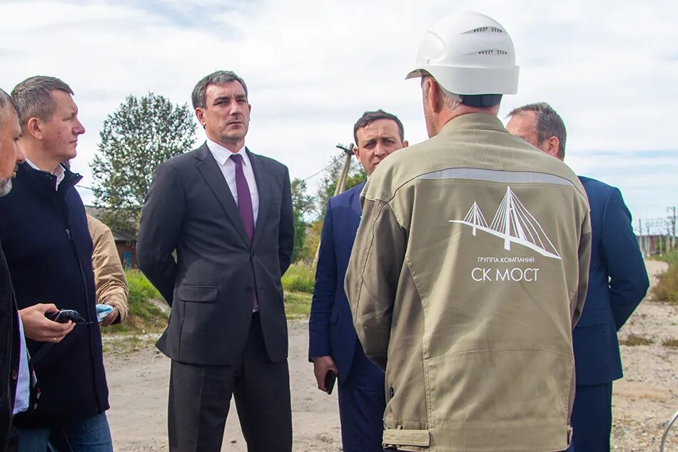 Попов александр владимирович бтс мост фото Губернатор Амурской области посетил реконструируемый путепровод в г. Свободном -