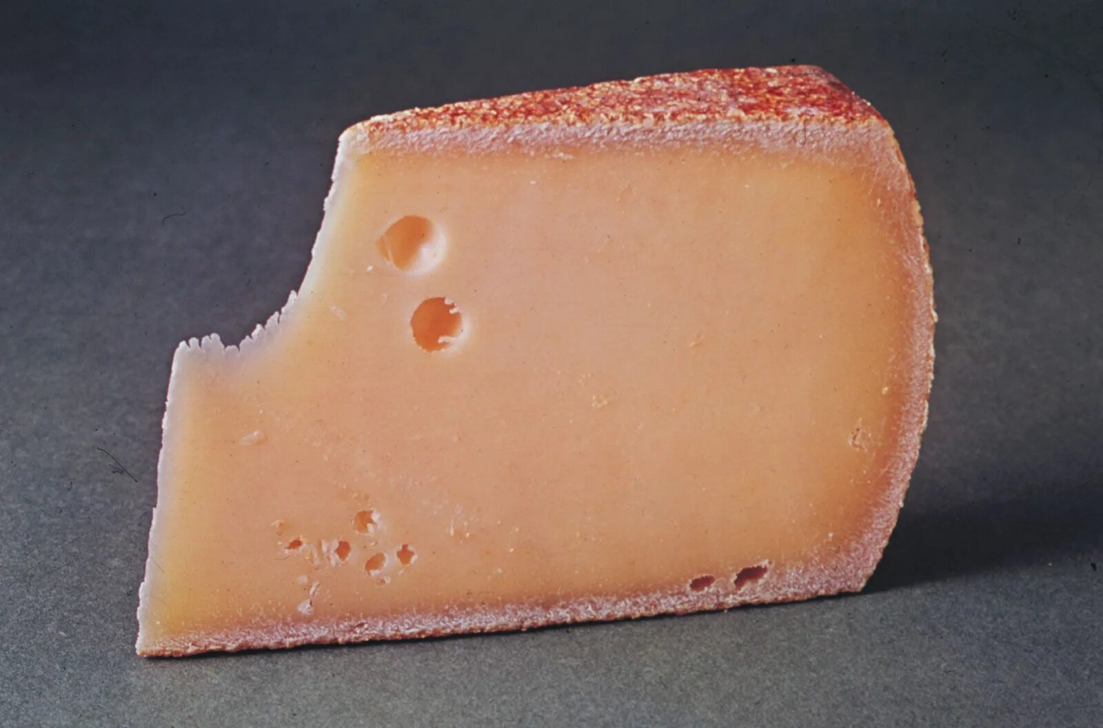 Пороки сыра фото с описанием Gruyere Description, Origins, & Flavor Britannica